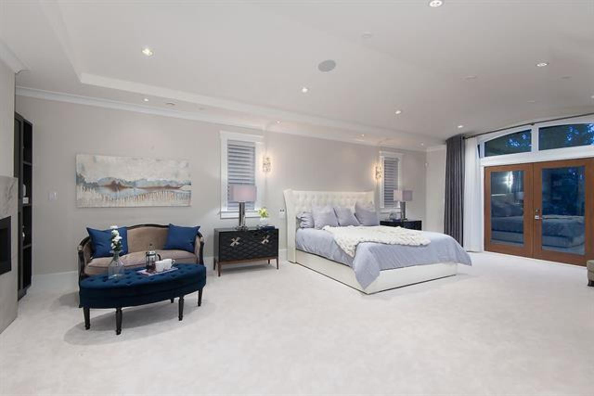 4560 Woodgreen Drive